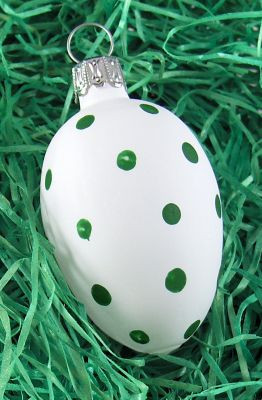4 cm Osterei weiß mit grünen Punkten